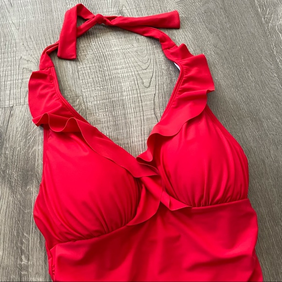 ellen tracy ruffle halter tankini